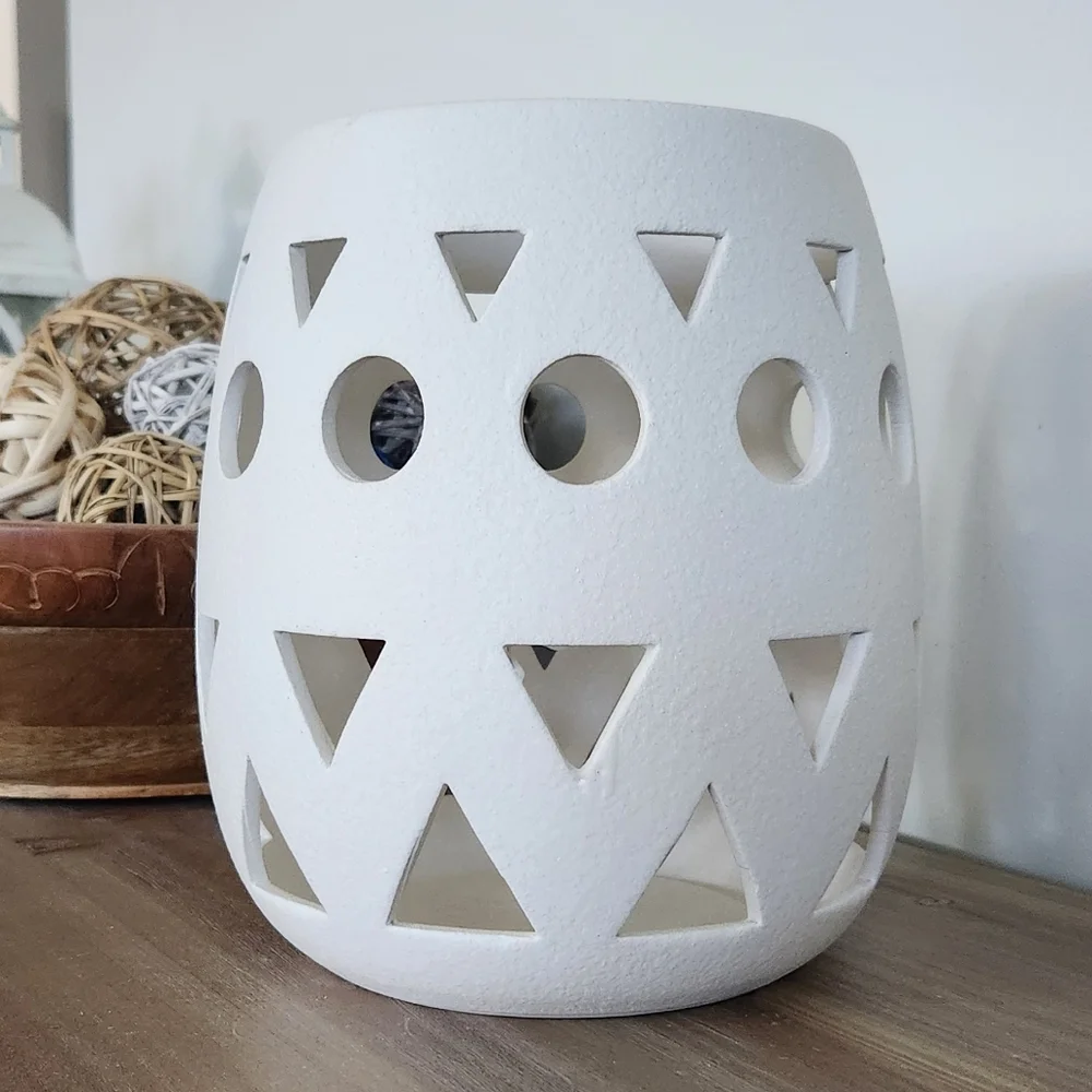🏠 Hobby Lobby White Ceramic Geometric Vase – Mirage Collection Elegant Ambiance